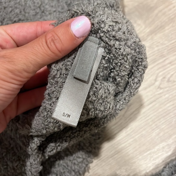 Skims Gray Cozy set - Picture 5 of 6